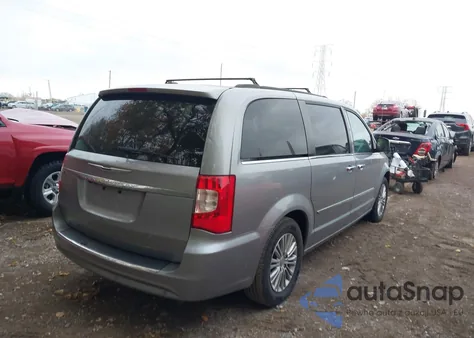 2013 Chrysler Town & Country Touring-L z USA, uszkodzony, nr VIN 2C4RC1CG3DR676919